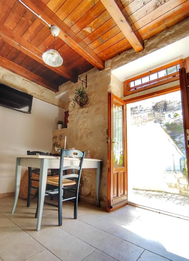 Lilibeth Houses - Charming & Lovely Views Scicli